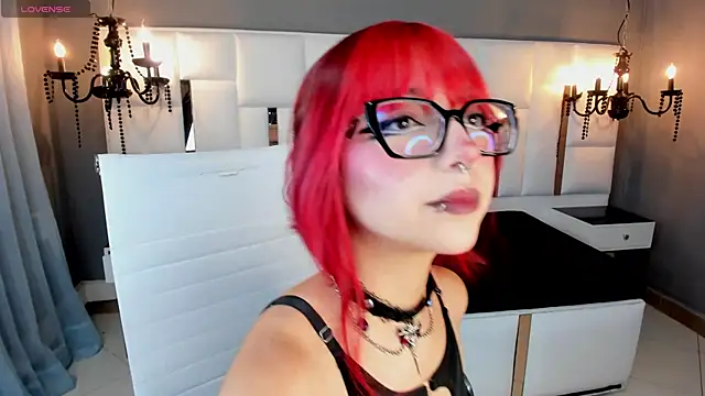 Magic ivy online show from May 5, 12:30 pm