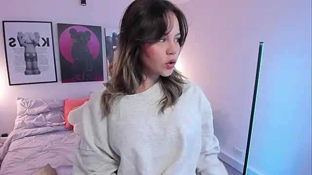 Hey lucy   online show from February 10, 11:42 am