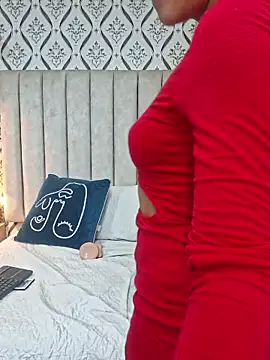 Eva Monroes online show from April 2, 4:24 pm