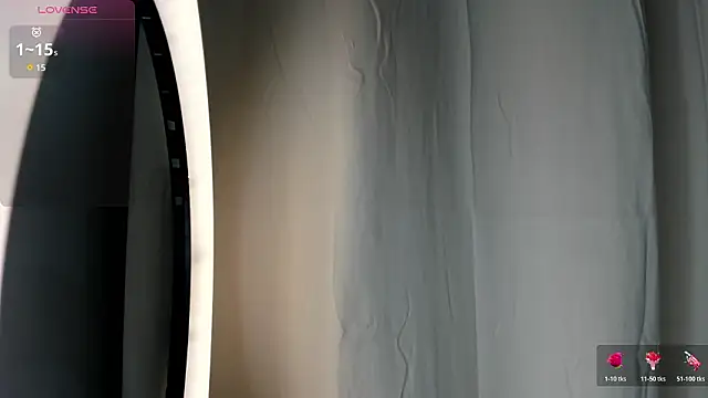 Snapshot of Lucia_velez chatting on February 20, 2:19 am Lucia velez online show from February 20, 2:19 am