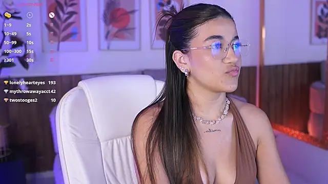 IvyGrabes online show from March 23, 7:14 pm