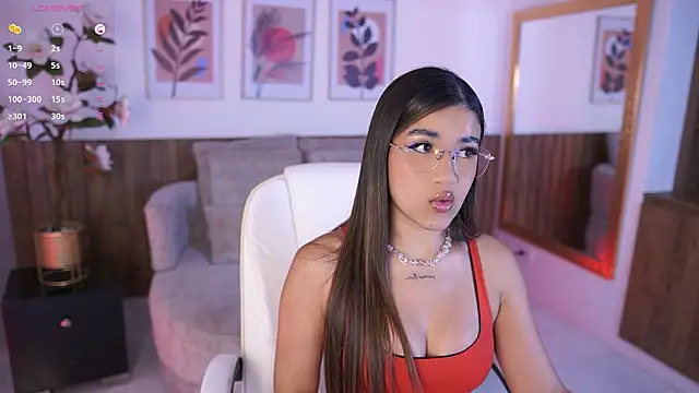 IvyGrabes online show from March 18, 7:04 pm