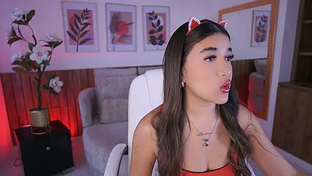 IvyGrabes online show from May 9, 7:50 pm