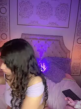 Honny Blaice  online show from April 15, 11:59 am