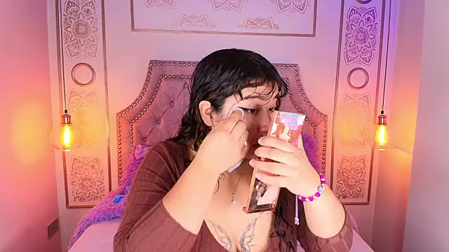 Honny Blaice  online show from February 16, 12:04 pm