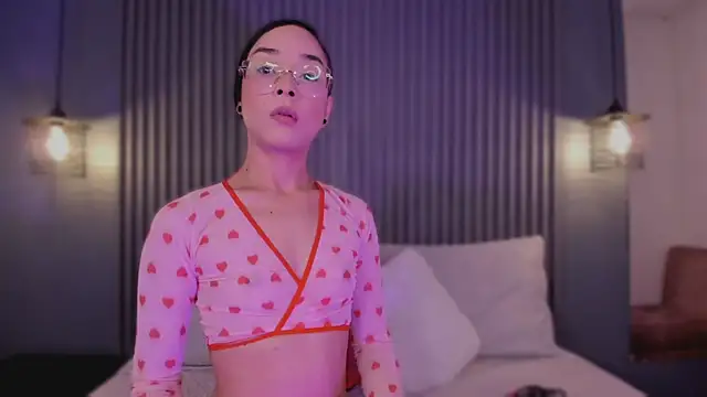 Snapshot of Mialarouse chatting on February 23, 8:09 pm Mialarouse online show from February 23, 8:09 pm