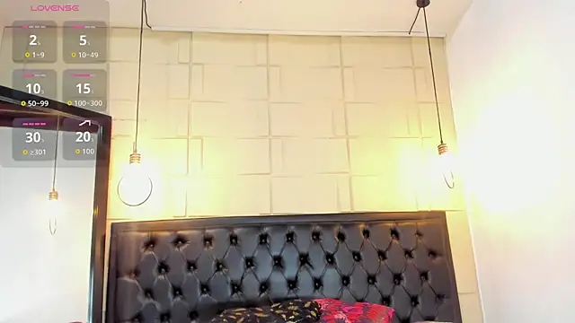 RousMature online show from April 14, 3:39 pm