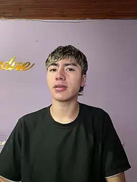 AlexanderCollman2 online show from April 15, 11:27 pm