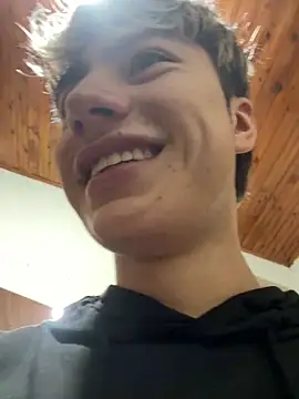 AlexanderCollman2 online show from April 17, 3:09 am