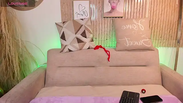 Sally Dvine online show from March 18, 7:59 pm