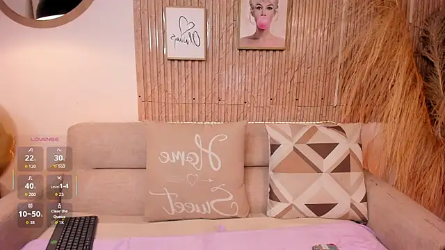 Sally Dvine online show from March 25, 7:57 pm