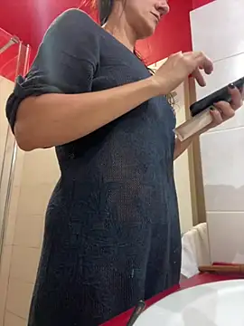 IRISKOSU online show from July 27, 7:32 pm