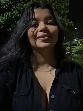 moonhelen online show from March 2, 5:08 am