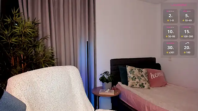 moonhelen online show from February 16, 11:35 pm