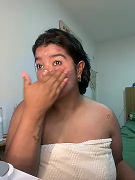 moonhelen online show from February 13, 9:48 pm