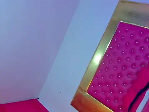 Snapshot of Ciara_HotTs chatting on February 11, 11:43 am Ciara HotTs online show from February 11, 11:43 am