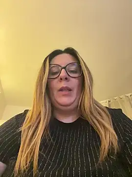 JasmineGlow7 online show from March 11, 10:26 pm