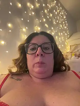 JasmineGlow7 online show from March 22, 5:36 pm