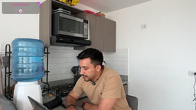 Sofii n Diego online show from February 9, 9:13 pm