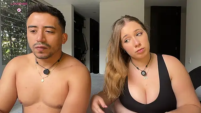Sofii n Diego online show from May 30, 8:25 pm