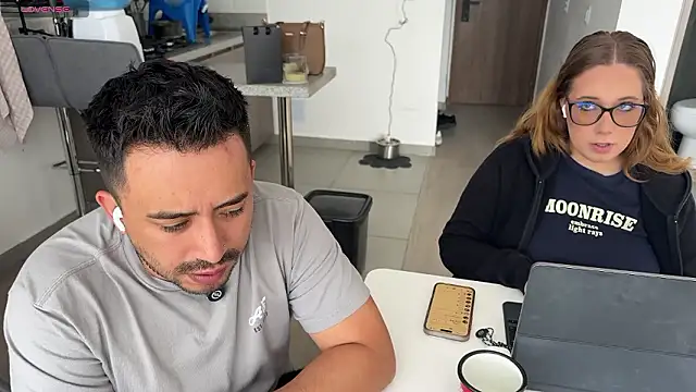 Sofii n Diego online show from February 4, 4:57 pm