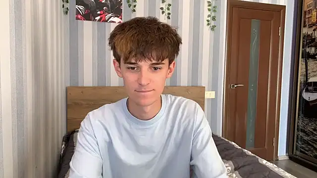 Sweet Dude online show from June 17, 1:32 pm