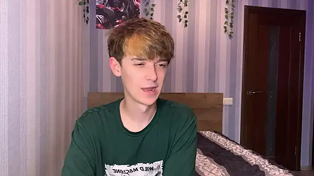 Sweet Dude online show from July 9, 5:56 pm