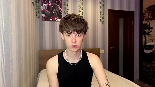 Sweet Dude online show from April 23, 2:40 pm