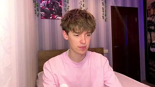 Sweet Dude online show from April 20, 5:36 pm