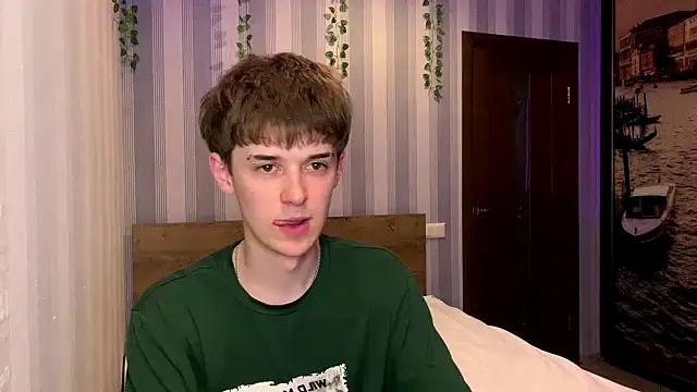 Sweet Dude online show from March 21, 9:51 pm