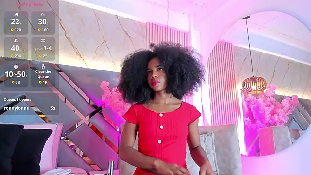 EmmaLovve online show from February 7, 2:19 am