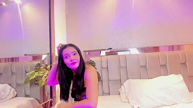 SeleneSantana online show from February 20, 9:39 pm