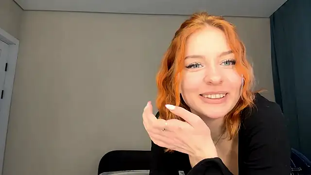 Snapshot of LuxuryRita chatting on February 5, 12:01 pm LuxuryRita online show from February 5, 12:01 pm