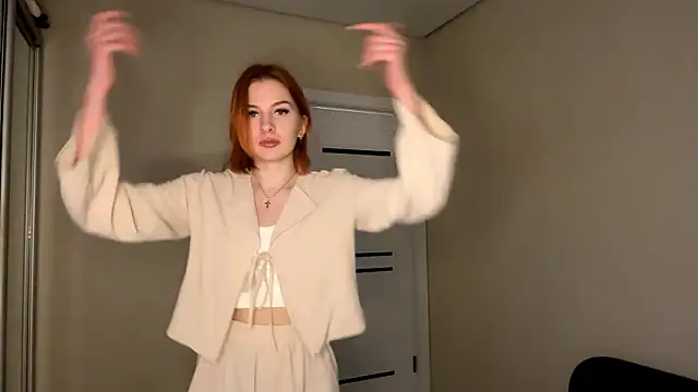 Snapshot of LuxuryRita chatting on February 15, 11:09 am LuxuryRita online show from February 15, 11:09 am