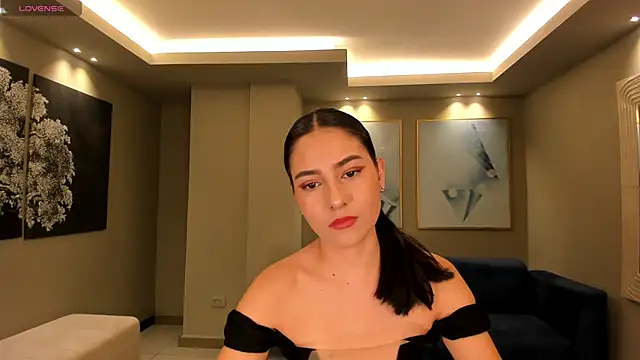 LucieMartin online show from March 11, 7:30 pm