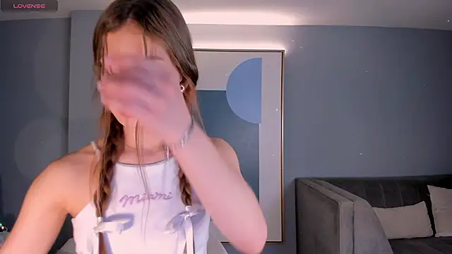 Snapshot of IsabellaMorettiX chatting on March 1, 4:01 am IsabellaMorettiX online show from March 1, 4:01 am