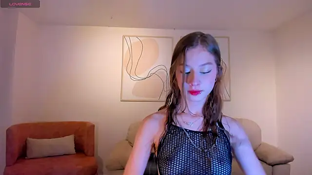 Snapshot of IsabellaMorettiX chatting on June 3, 4:13 am IsabellaMorettiX online show from June 3, 4:13 am