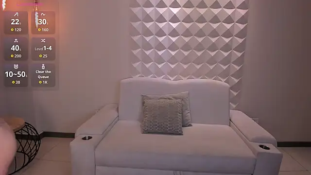 Snapshot of IsabellaMorettiX chatting on March 3, 4:19 am IsabellaMorettiX online show from March 3, 4:19 am