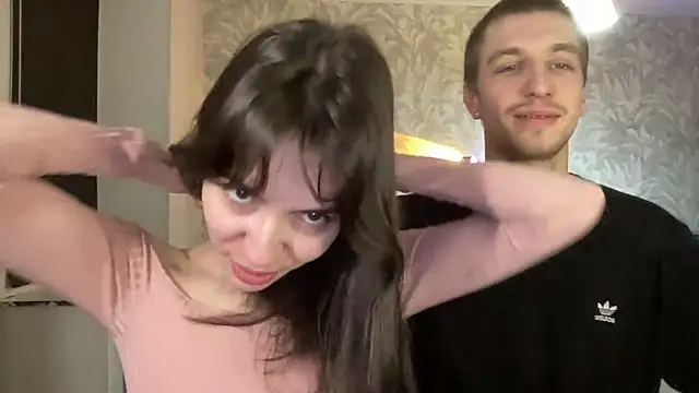 sweetiepipe online show from March 28, 1:50 am