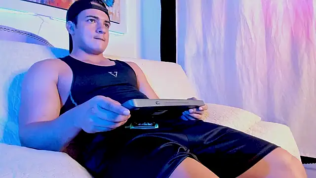 Snapshot of jhon_nicolas chatting on February 11, 8:52 pm jhon nicolas online show from February 11, 8:52 pm