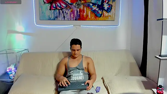 Snapshot of jhon_nicolas chatting on February 22, 9:05 pm jhon nicolas online show from February 22, 9:05 pm