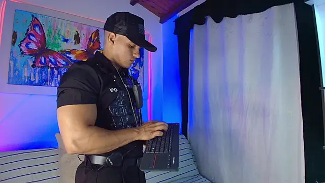 jhon nicolas online show from July 4, 11:20 pm