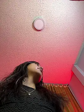 Snapshot of SavageBond_ chatting on April 3, 7:26 am SavageBond online show from April 3, 7:26 am