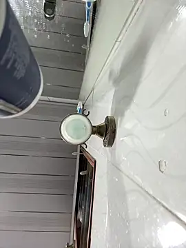 Snapshot of SavageBond_ chatting on February 17, 6:54 am SavageBond online show from February 17, 6:54 am