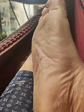 Gordinho dos pes online show from February 26, 1:55 pm