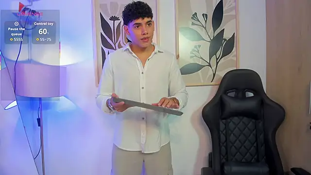 justin payn14 online show from April 30, 3:02 am