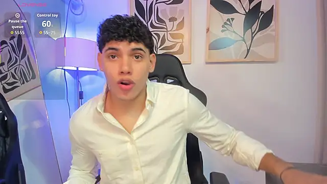justin payn14 online show from May 31, 3:51 pm