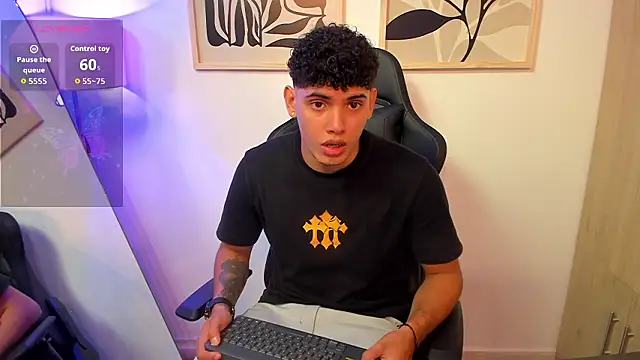 justin payn14 online show from March 18, 2:52 pm