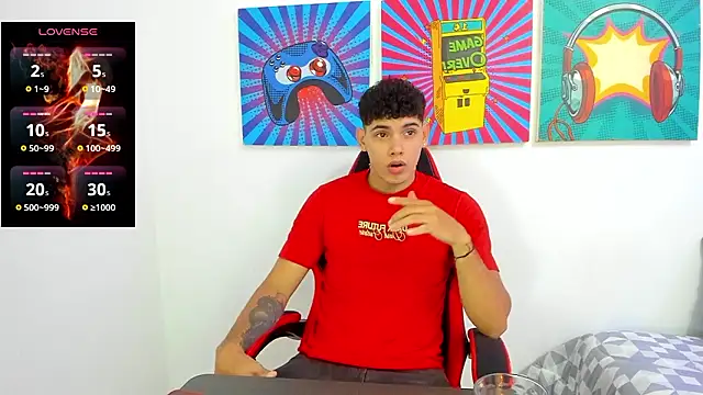 Snapshot of justin_payn14 chatting on February 22, 7:37 pm justin payn14 online show from February 22, 7:37 pm