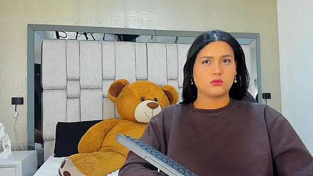 ValeryCooper18 online show from February 17, 7:55 pm